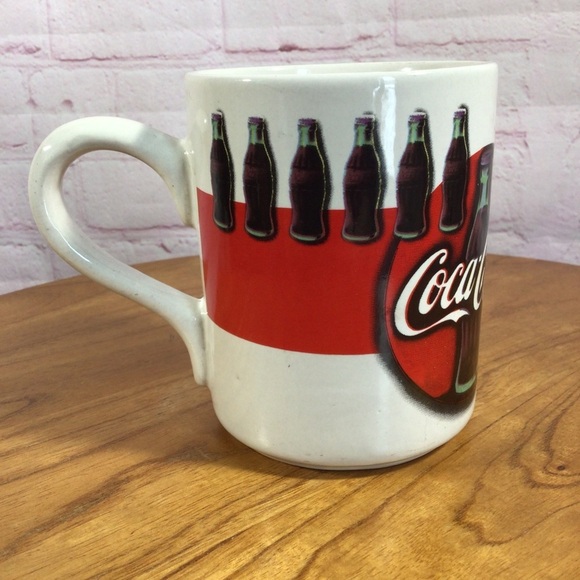Vintage Gibson Coca-Cola Bottles Ceramic Mug - 1997 - Picture 1 of 6